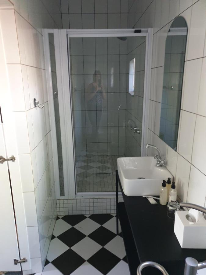 Le Must Residence Апингтон Экстерьер фото