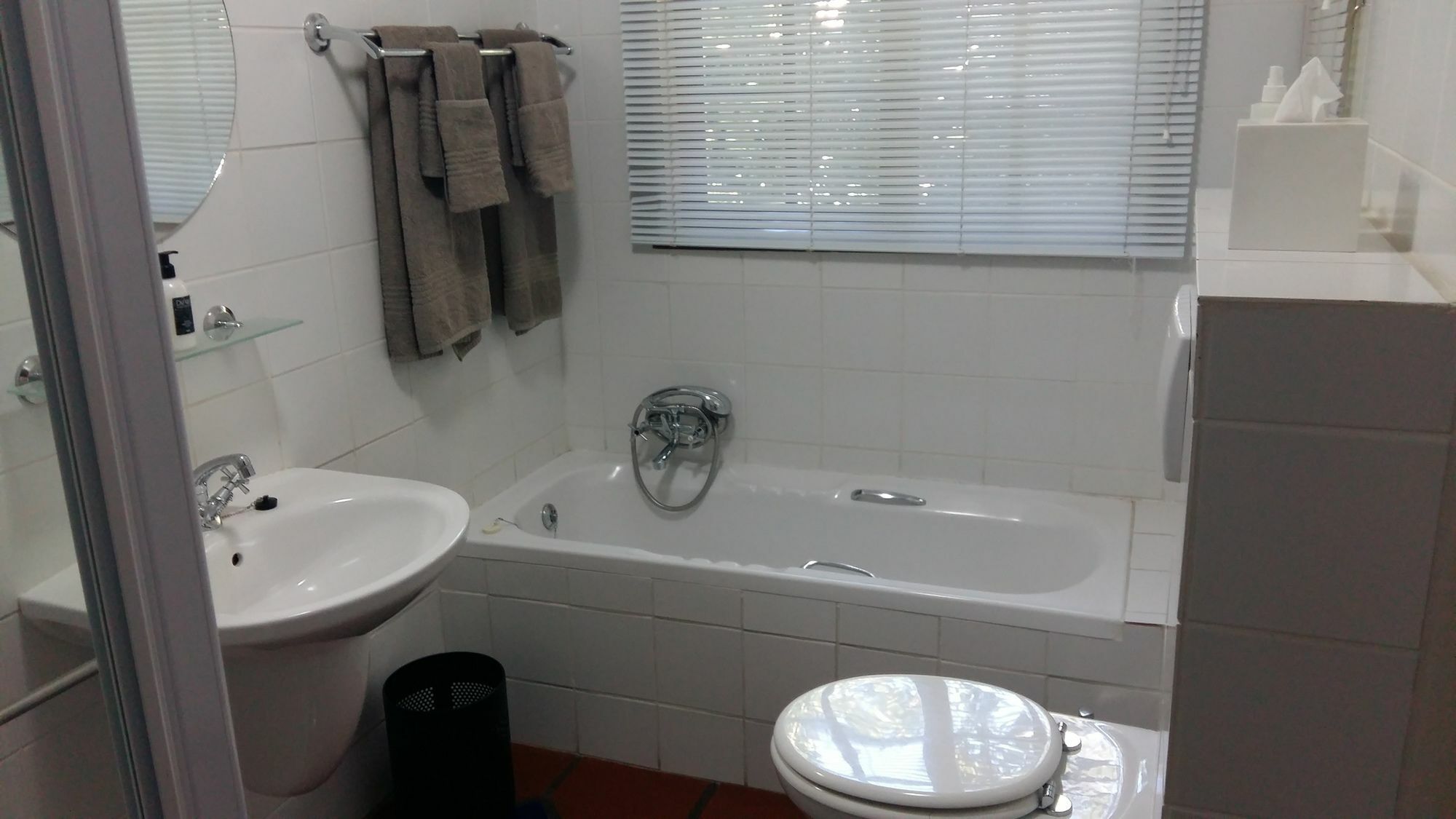Le Must Residence Апингтон Экстерьер фото